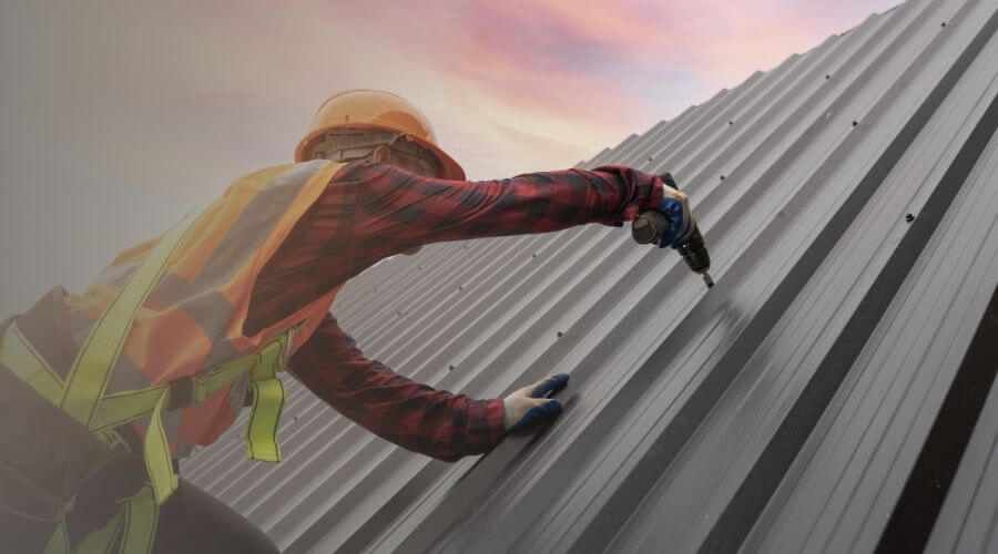 Professional residential roofers in Tolstoy, SD